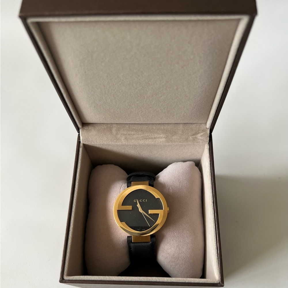 Authentic Men’s Gucci Watch